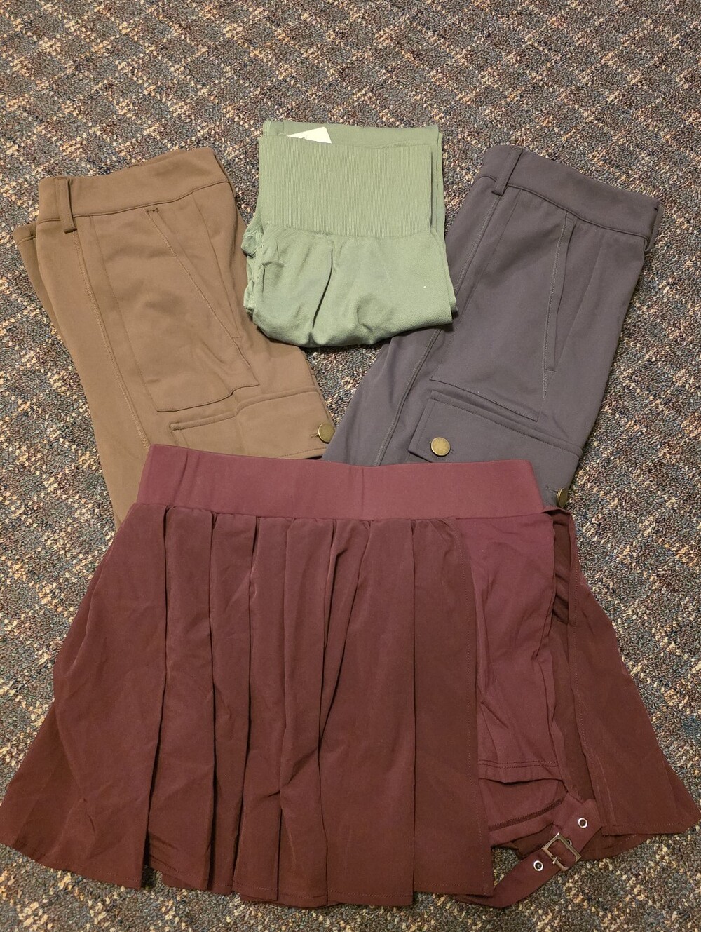 HALARA Pleated Circle Skirt in Burgundy